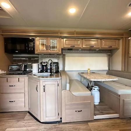 Private Cozy R/V , For Your Enjoyment Tamiami 외부 사진